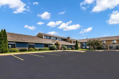 Photo 2 - AmericInn by Wyndham Albert Lea