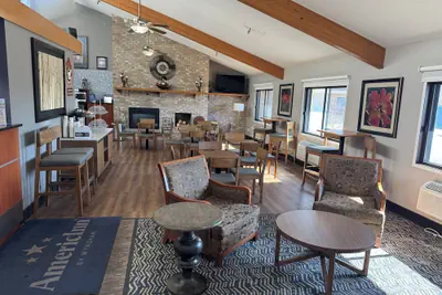Photo 3 - AmericInn by Wyndham Albert Lea