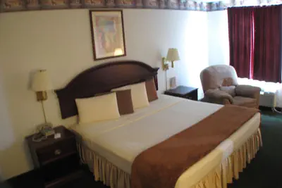 Photo 5 - Dodge House Hotel & Convention Center