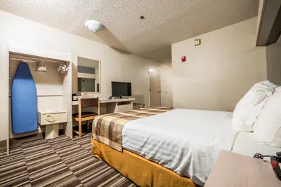 Photo 4 - Microtel Inn & Suites by Wyndham Palm Coast I-95