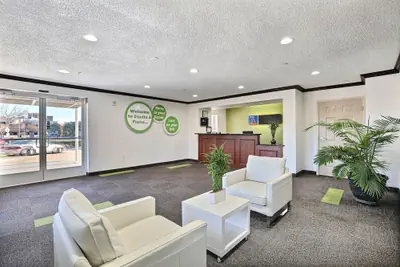 Photo 4 - Studio 6 Plano, TX - Dallas - Plano Medical Center