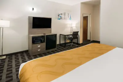 Photo 5 - Quality Inn & Suites Waco North