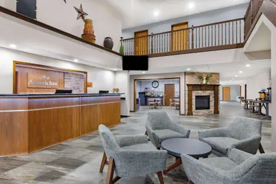Photo 3 - AmericInn by Wyndham Pella