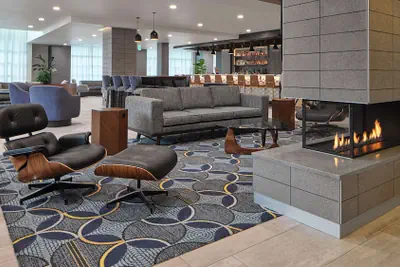 Photo 2 - River's Edge Hotel Portland, Tapestry Collection by Hilton