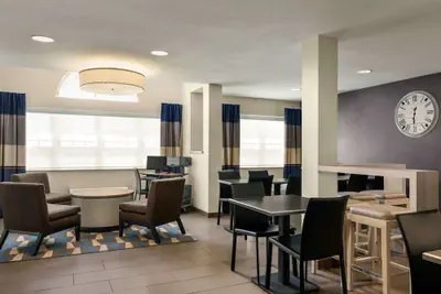 Photo 4 - Microtel Inn & Suites by Wyndham Inver Grove Heights/Minneap