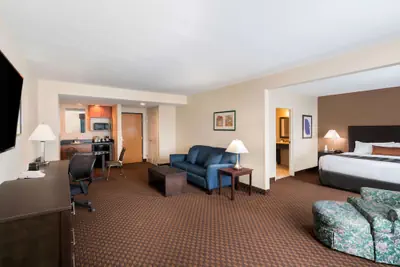 Photo 5 - Wingate by Wyndham Lexington