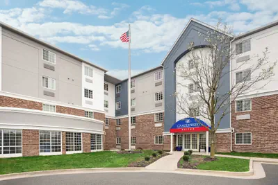 Photo 2 - Candlewood Suites Indianapolis by IHG