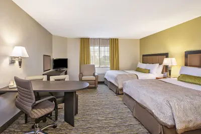 Photo 3 - Candlewood Suites Indianapolis by IHG