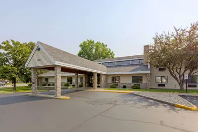 Photo 2 - Quality Inn Oshkosh Aviation Park
