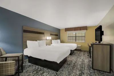 Photo 5 - Best Western Temple Inn & Suites