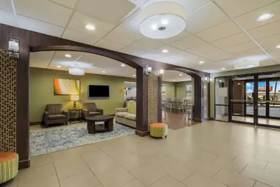 Photo 3 - Best Western Temple Inn & Suites