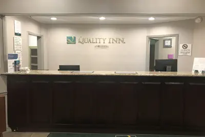 Photo 3 - Quality Inn Vincennes