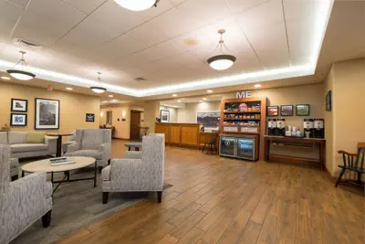 Photo 5 - Hampton Inn Waterville