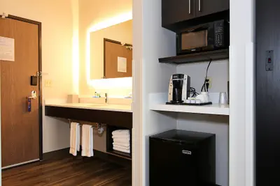 Photo 5 - Holiday Inn Express & Suites Ashland by IHG