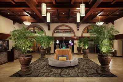 Photo 4 - Embassy Suites Lubbock