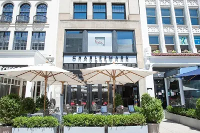 Photo 2 - Charlesmark Hotel