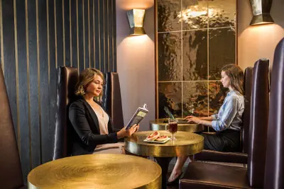 Photo 4 - Charlesmark Hotel