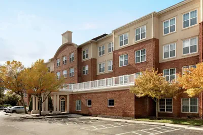 Photo 2 - Homewood Suites by Hilton Columbus-Dublin