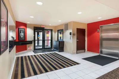 Photo 4 - Extended Stay America Select Suites - Peoria - North