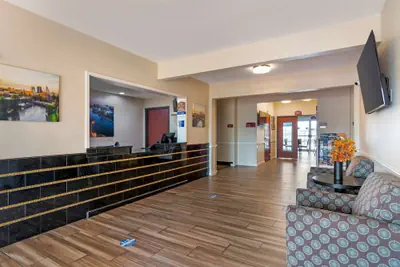 Photo 3 - Best Western Governors Inn & Suites
