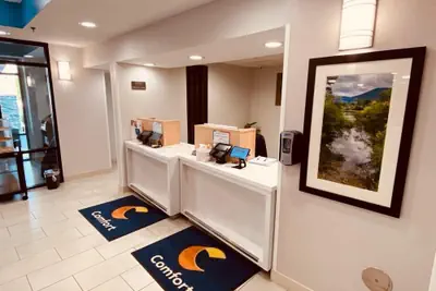 Photo 5 - Comfort Inn & Suites Troutville-Roanoke North