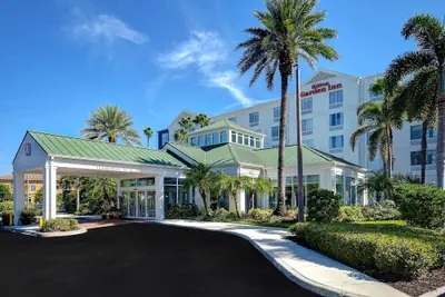 Photo 2 - Hilton Garden Inn Ft Myers