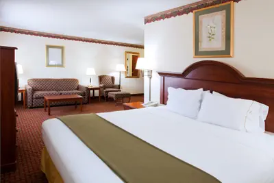Photo 4 - Holiday Inn Express Hillsville by IHG