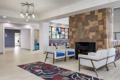 Photo 3 - Hampton Inn & Suites Birmingham-Pelham (I-65)