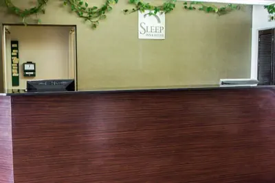 Photo 4 - Sleep Inn & Suites Niantic North
