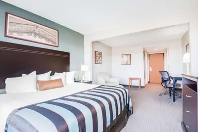 Photo 5 - Wingate by Wyndham Gillette