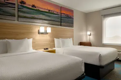 Photo 2 - Days Inn & Suites by Wyndham Prattville-Montgomery
