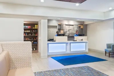 Photo 5 - Holiday Inn Express & Suites Columbus Airport East by IHG