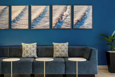 Photo 4 - Courtyard by Marriott Miami Beach-South Beach