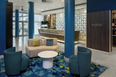 Photo 3 - Courtyard by Marriott Miami Beach-South Beach
