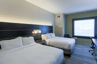 Photo 4 - Holiday Inn Express & Suites Reading by IHG