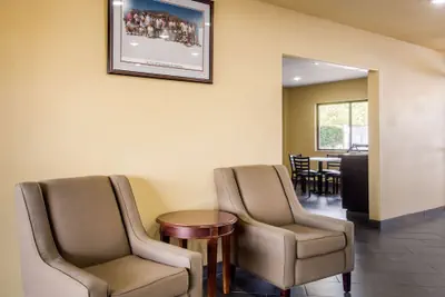 Photo 5 - Quality Inn Stateline