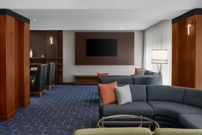 Photo 5 - Courtyard by Marriott San Diego Central