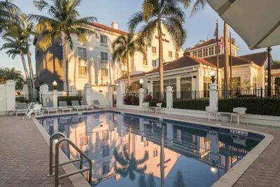Photo 2 - Hilton Garden Inn Boca Raton