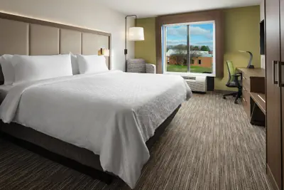Photo 3 - Holiday Inn Express & Suites Olive Branch by IHG