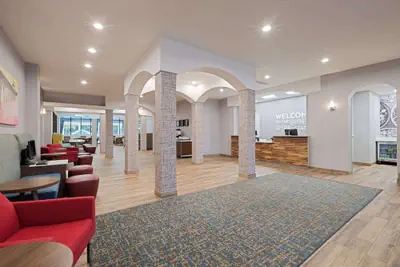 Photo 5 - Hampton Inn Boca Raton-Deerfield Beach