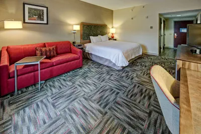 Photo 5 - Hampton Inn Newberry-Opera House
