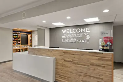 Photo 4 - Hampton Inn & Suites by Hilton Petoskey