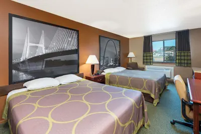Photo 3 - Super 8 by Wyndham Poplar Bluff Missouri