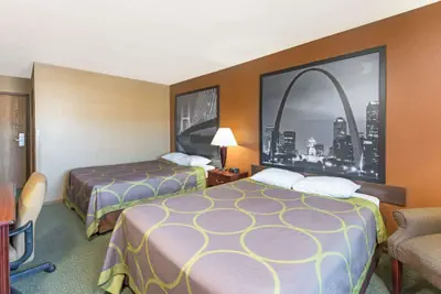 Photo 5 - Super 8 by Wyndham Poplar Bluff Missouri