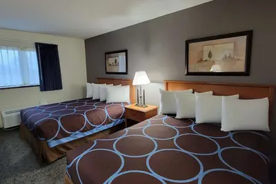 Photo 2 - SureStay Plus Hotel by Best Western Grand Island