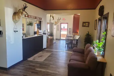 Photo 2 - Glendive Lodge
