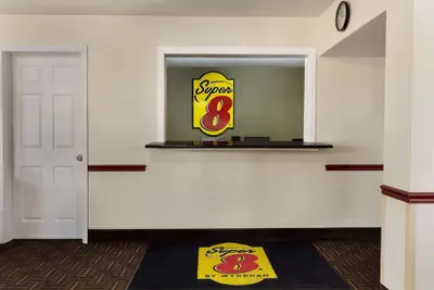 Photo 3 - Super 8 by Wyndham Sikeston/Miner Area