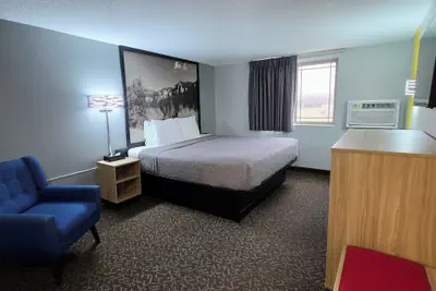 Photo 3 - Super 8 by Wyndham Yankton