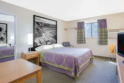 Photo 4 - Super 8 by Wyndham Havre