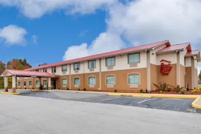 Photo 2 - Red Roof Inn Franklin, KY